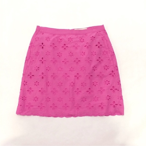 LOFT Pink Floral Eyelet Scallop Trim Mini Skirt Sz 6 - Picture 3 of 7